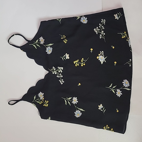 SOCIALITE BLACK FLORAL BLOUSE/  M. - Picture 7 of 11